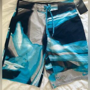 NIKE Men’s Swim Trunks